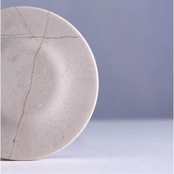 EinovaStone – Marble Wireless Charging Pad Designed in Italy-Cream Marble